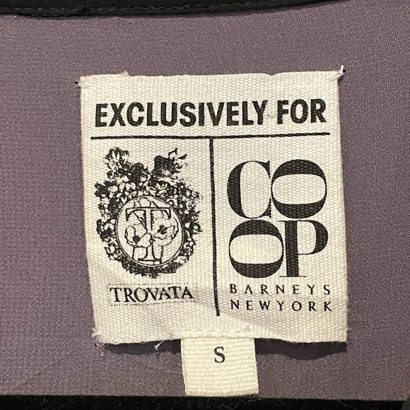 Barney's New York  - Trovata 100% Silk Shirt Dress. - Picture 4 of 6